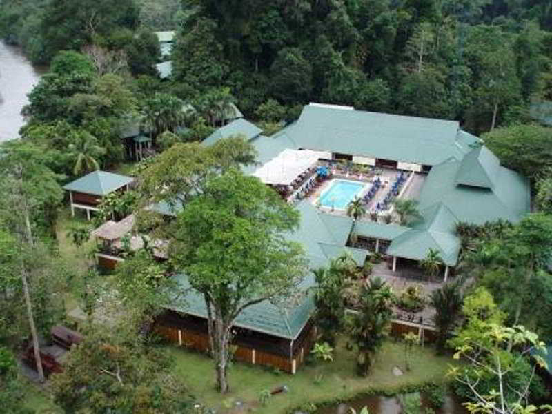 Mulu Marriott Resort Exterior photo
