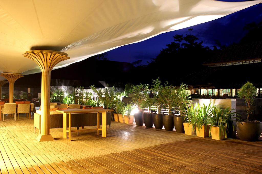 Mulu Marriott Resort Exterior photo