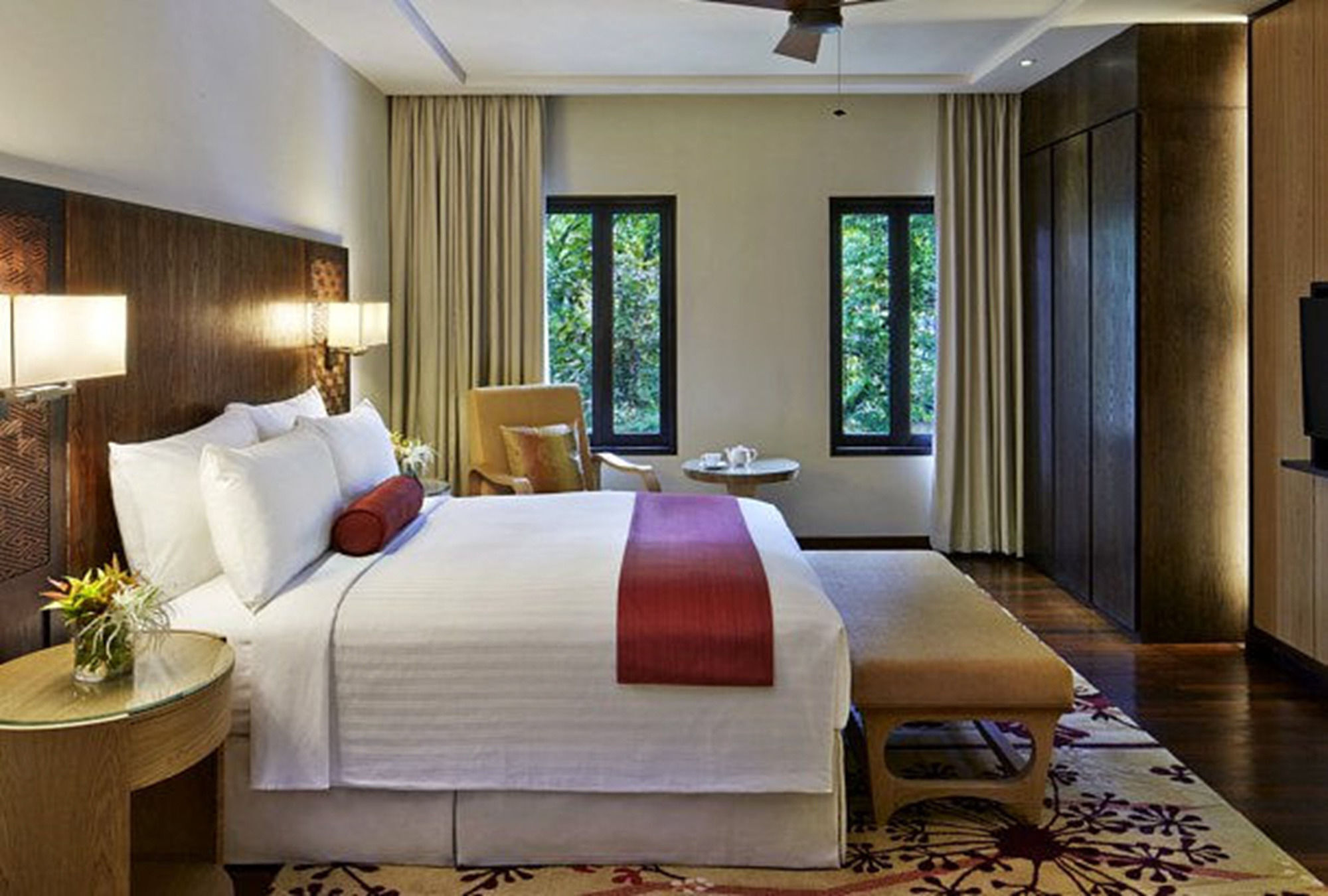 Mulu Marriott Resort Exterior photo