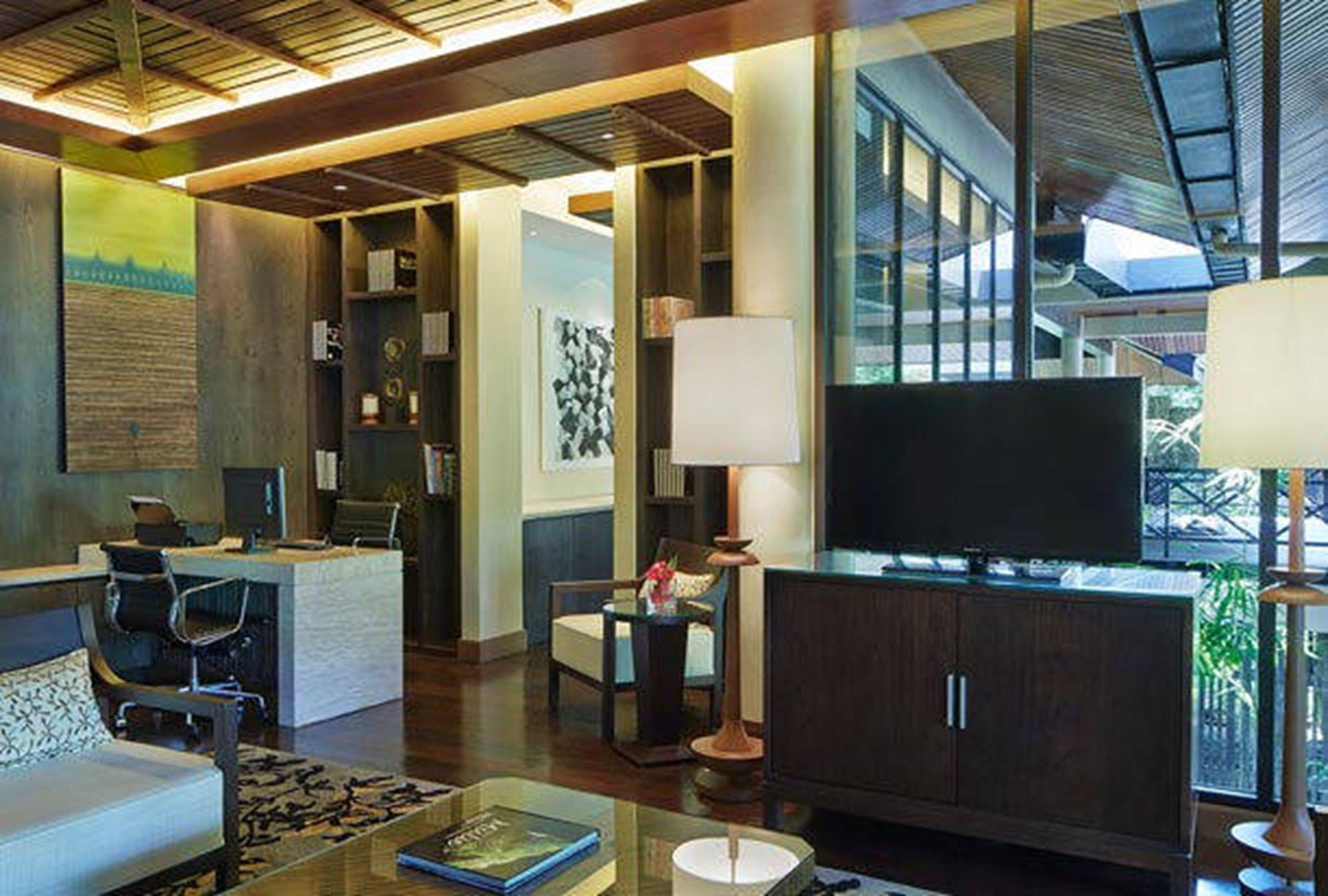 Mulu Marriott Resort Exterior photo