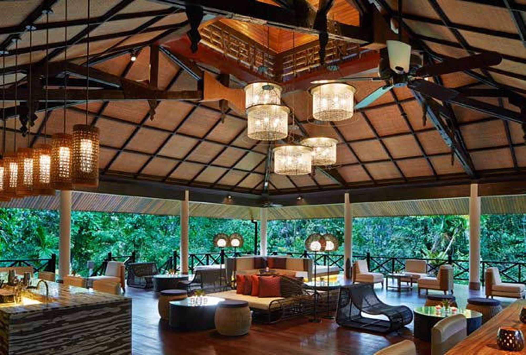 Mulu Marriott Resort Exterior photo