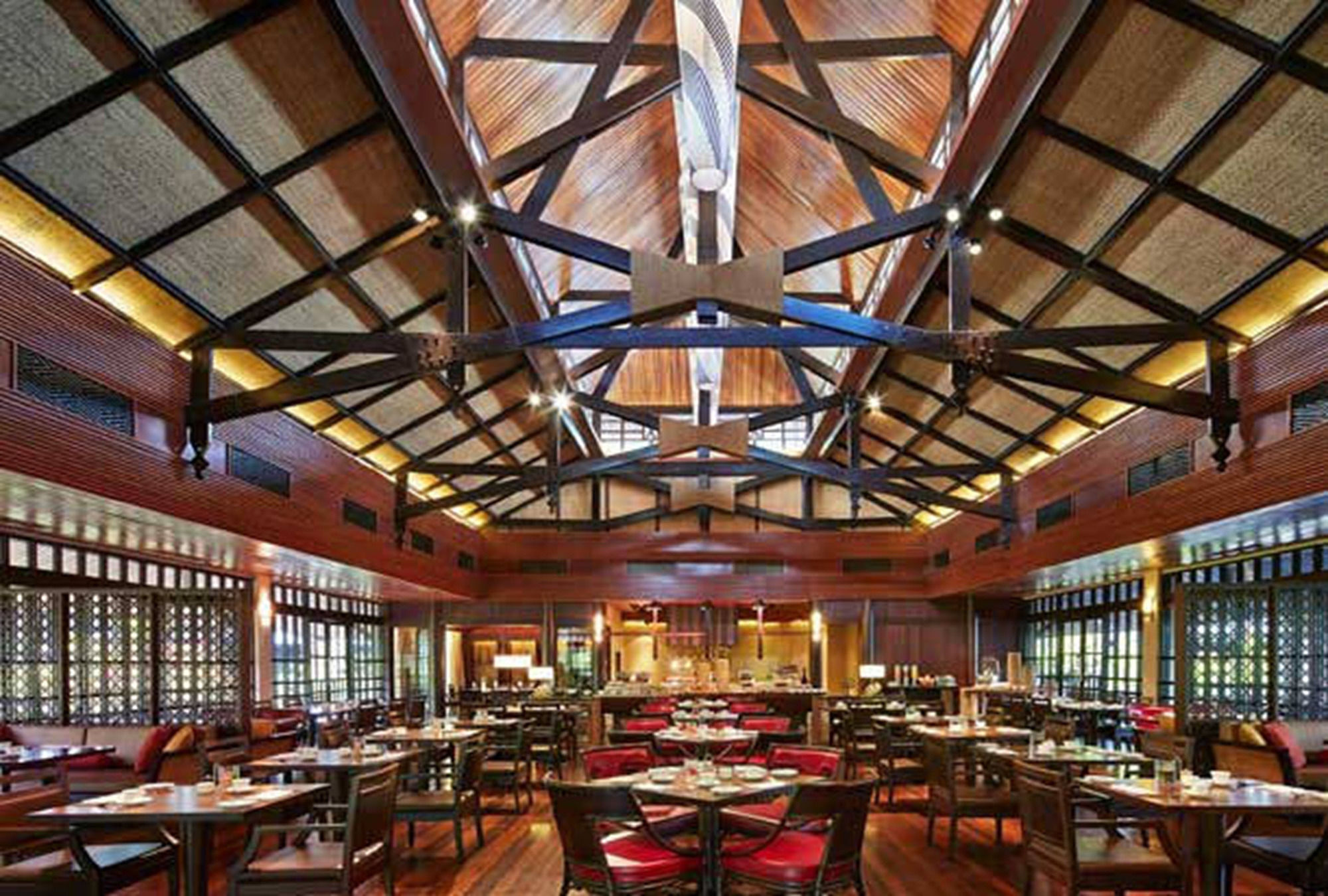 Mulu Marriott Resort Exterior photo